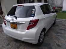 https://riyasewana.com/uploads/toyota-vitz-2015-116250512412.jpg