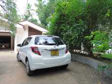 https://riyasewana.com/uploads/toyota-vitz-2015-1314121512362.jpg