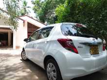 https://riyasewana.com/uploads/toyota-vitz-2015-1314121512904.jpg