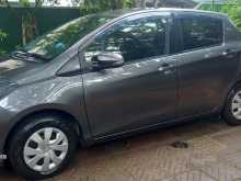 https://riyasewana.com/uploads/toyota-vitz-2015-177420112103.jpg
