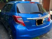 https://riyasewana.com/uploads/toyota-vitz-2015-1810533512923.jpg
