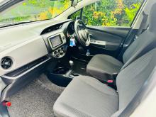 https://riyasewana.com/uploads/toyota-vitz-2015-1910012117886.jpg