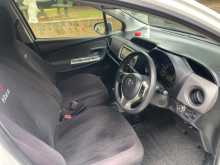 https://riyasewana.com/uploads/toyota-vitz-2015-210121412633.jpg