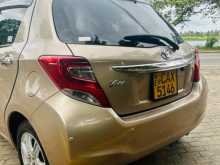 https://riyasewana.com/uploads/toyota-vitz-2015-2112275312132.jpg