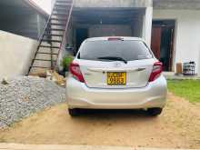 https://riyasewana.com/uploads/toyota-vitz-2015-2817172012344.jpg