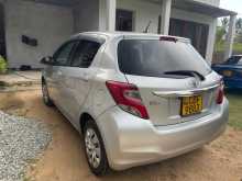 https://riyasewana.com/uploads/toyota-vitz-2015-2817172012882.jpg