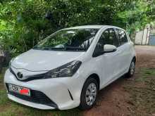 https://riyasewana.com/uploads/toyota-vitz-2015-38192312612.jpg