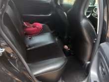 https://riyasewana.com/uploads/toyota-vitz-2015-410391712664.jpg