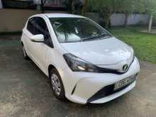 https://riyasewana.com/uploads/toyota-vitz-20154703712.jpg