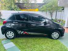 https://riyasewana.com/uploads/toyota-vitz-2016-126275212434.jpg