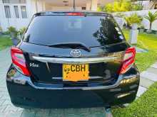 https://riyasewana.com/uploads/toyota-vitz-2016-126275212842.jpg