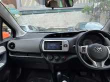 https://riyasewana.com/uploads/toyota-vitz-2016-1316062712383.jpg