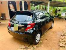 https://riyasewana.com/uploads/toyota-vitz-2016-1415311412782.jpg