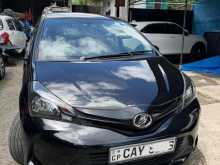 Toyota Vitz 2016 Car