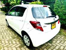 https://riyasewana.com/uploads/toyota-vitz-2016-2016-257520812884.jpg