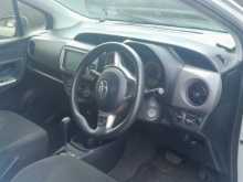 https://riyasewana.com/uploads/toyota-vitz-2016-2814012512134.jpg
