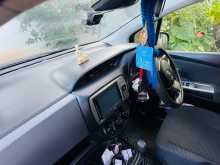 https://riyasewana.com/uploads/toyota-vitz-2016-3014073212913.jpg