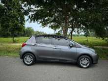 https://riyasewana.com/uploads/toyota-vitz-2016-3112153212854.jpg