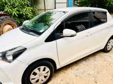 https://riyasewana.com/uploads/toyota-vitz-2016-3120502712513.jpg