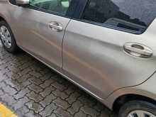https://riyasewana.com/uploads/toyota-vitz-2016-37201212192.jpg
