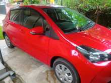 Toyota Vitz 2016 Car