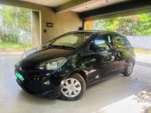 Toyota Vitz 2016 Car