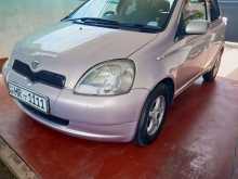 Toyota Vitz 2000 Car