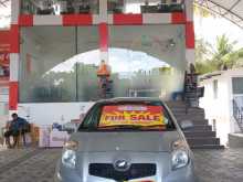 Toyota Vitz 2011 Car