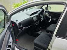 https://riyasewana.com/uploads/toyota-vitz-2017-1011303812114.jpg