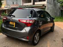https://riyasewana.com/uploads/toyota-vitz-2017-108275512144.jpg