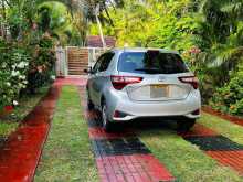 https://riyasewana.com/uploads/toyota-vitz-2017-113590312772.jpg