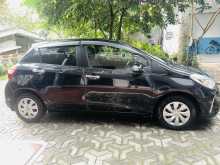 https://riyasewana.com/uploads/toyota-vitz-2017-13184455742.jpg