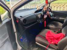 https://riyasewana.com/uploads/toyota-vitz-2017-1414475712102.jpg