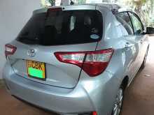 https://riyasewana.com/uploads/toyota-vitz-2017-1417454612832.jpg