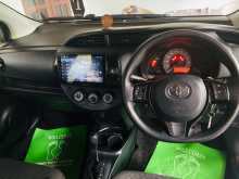 https://riyasewana.com/uploads/toyota-vitz-2017-167382412244.jpg