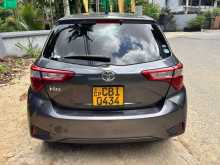 https://riyasewana.com/uploads/toyota-vitz-2017-1918000012813.jpg