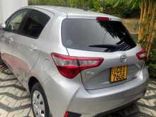 https://riyasewana.com/uploads/toyota-vitz-2017-2010135712952.jpg