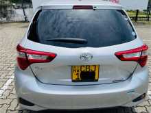 https://riyasewana.com/uploads/toyota-vitz-2017-2514105412774.jpg