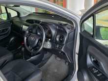 https://riyasewana.com/uploads/toyota-vitz-2017-2515173612754.jpg