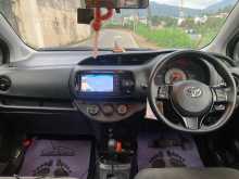https://riyasewana.com/uploads/toyota-vitz-2017-2575449584.jpg