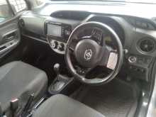 https://riyasewana.com/uploads/toyota-vitz-2017-2913093212302.jpg