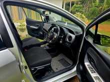 https://riyasewana.com/uploads/toyota-vitz-2017-29423012334.jpg