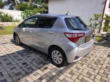 https://riyasewana.com/uploads/toyota-vitz-2017-3111251612693.jpg