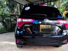 https://riyasewana.com/uploads/toyota-vitz-20172018-2017-2115103812322.jpg