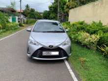 Toyota Vitz 2018 Car