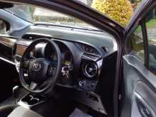 https://riyasewana.com/uploads/toyota-vitz-2018-1412352412463.jpg