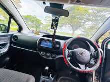 https://riyasewana.com/uploads/toyota-vitz-2018-1514561412383.jpg