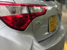 https://riyasewana.com/uploads/toyota-vitz-2018-1514561412872.jpg