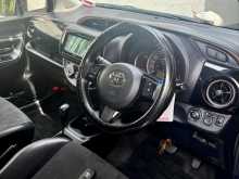 https://riyasewana.com/uploads/toyota-vitz-2018-157595012054.jpg
