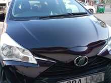 Toyota Vitz 2018 Car
